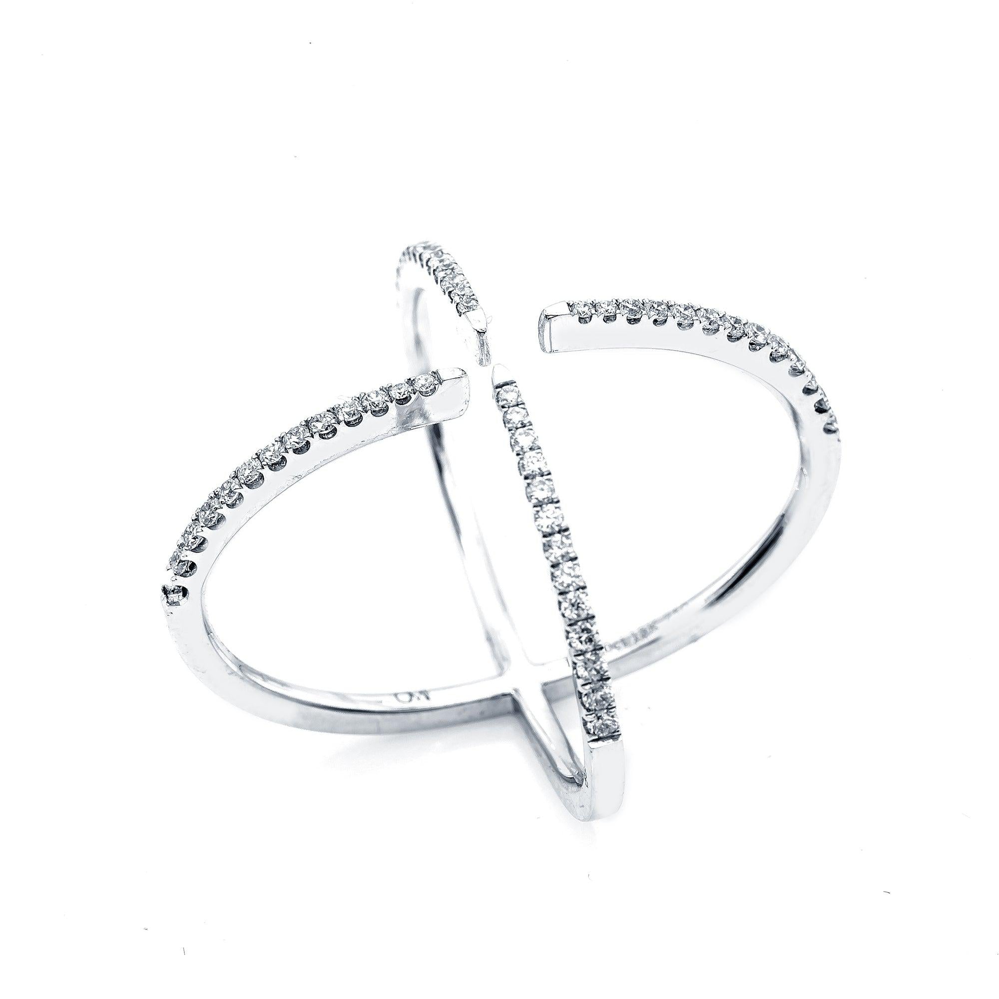 18K White Gold Cross Shaped Ring